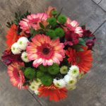 Kód: L011  obsah:  Gerbera, santina, alstromélie, zeleň